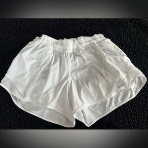 Lululemon Hotty Hot shorts 2.5 white. Slightly worn. Size 8